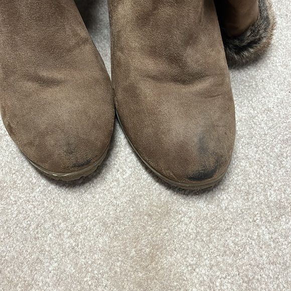 Suede boots - Picture 4 of 4